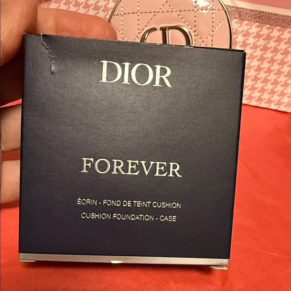 Diorskin Forever Cushion Case 2025' PLUS foundation Shade 1N Neutral